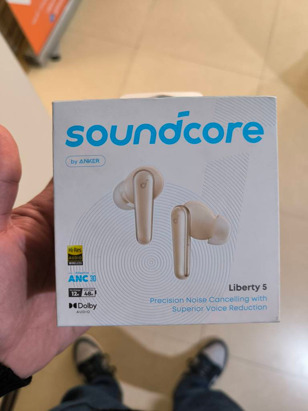 هدفون بی سیم انکر Soundcore Liberty 5_A3957
